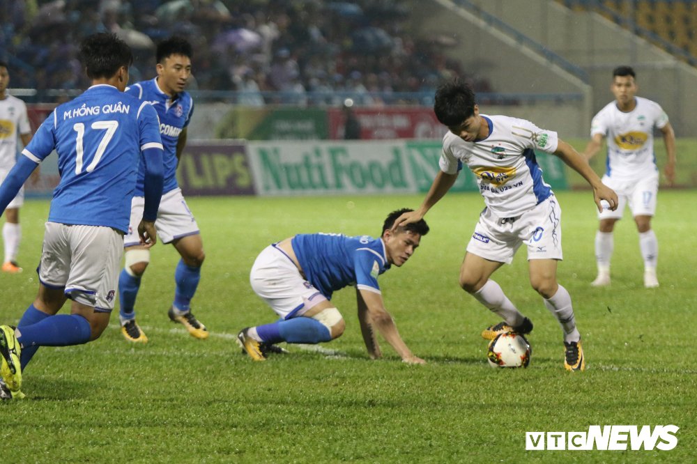 Than Quang Ninh HAGL (9) 10