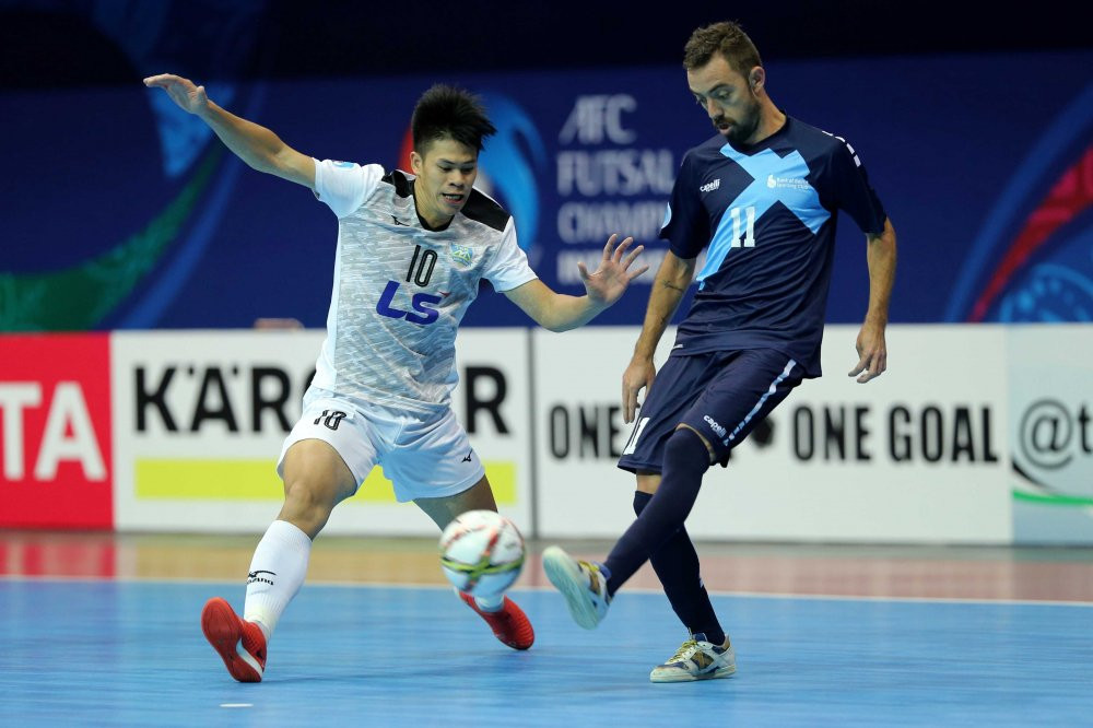 thai son nam futsal (1)