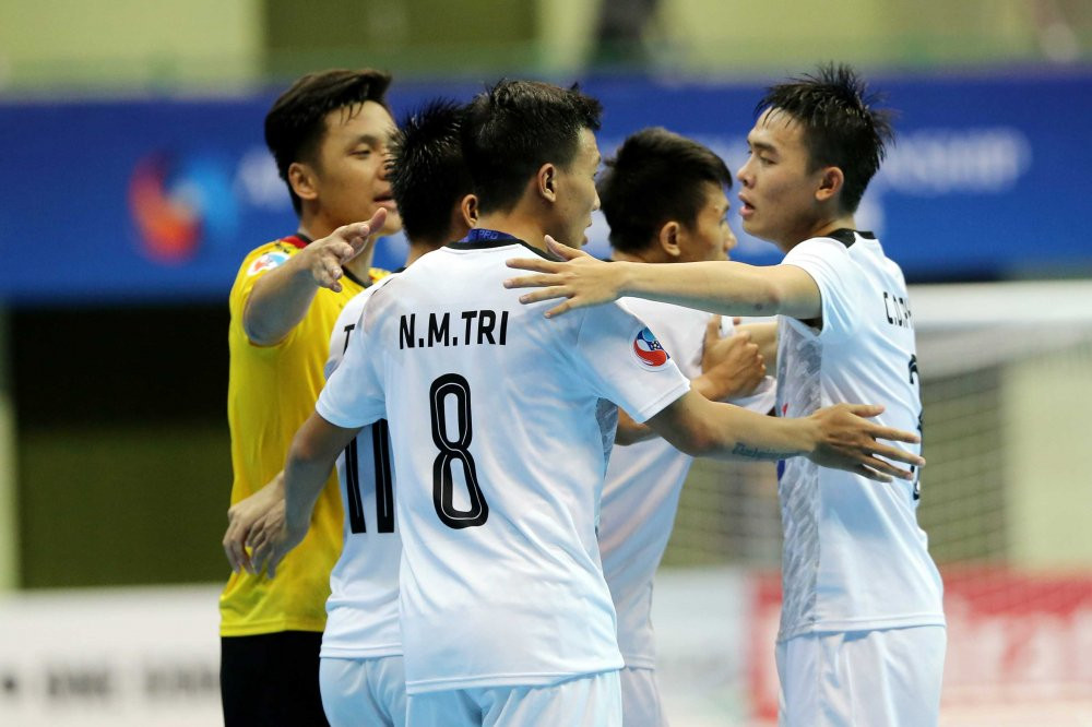 thai son nam futsal (12) 6