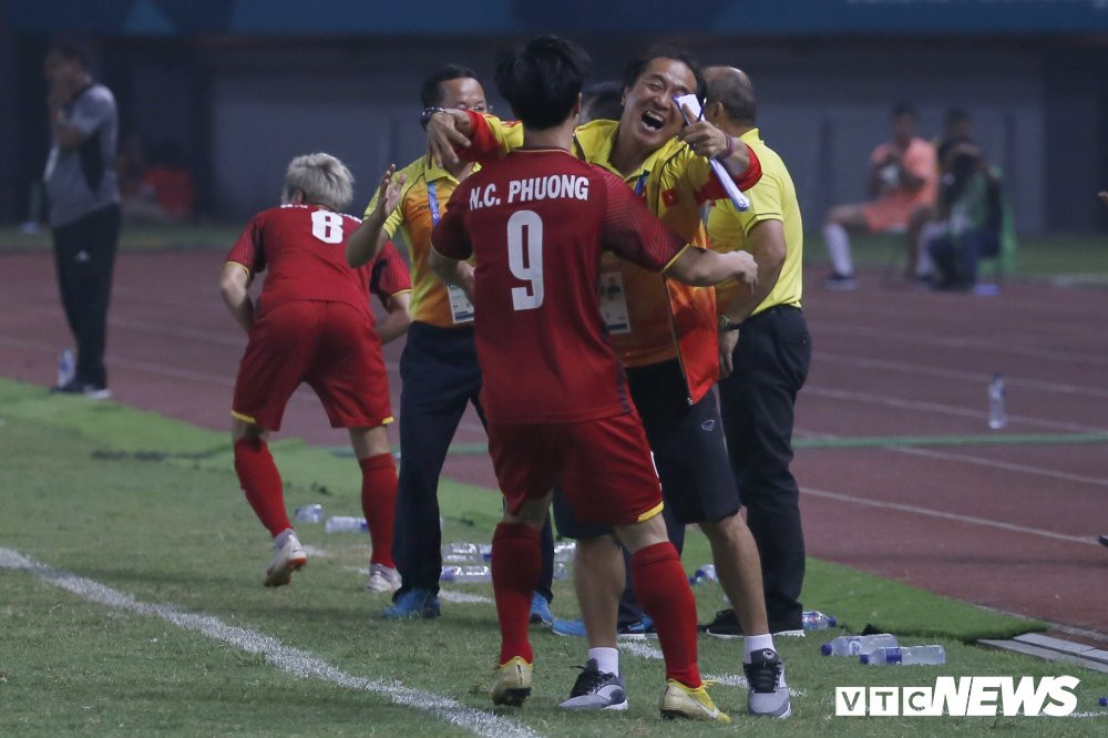 U23 VIET NAM BAHRAIN ASIAD (17) 15