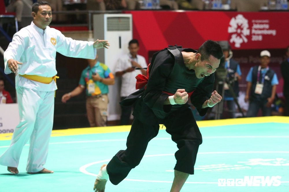 PENCAK SILAT (105) 24
