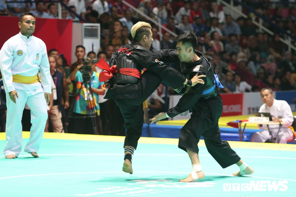 PENCAK SILAT (47) 7