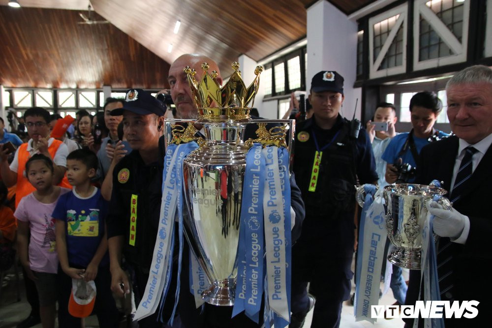 hang tram em nho ha noi chiem nguong cup ngoai hang anh cung sao man city (10) 9