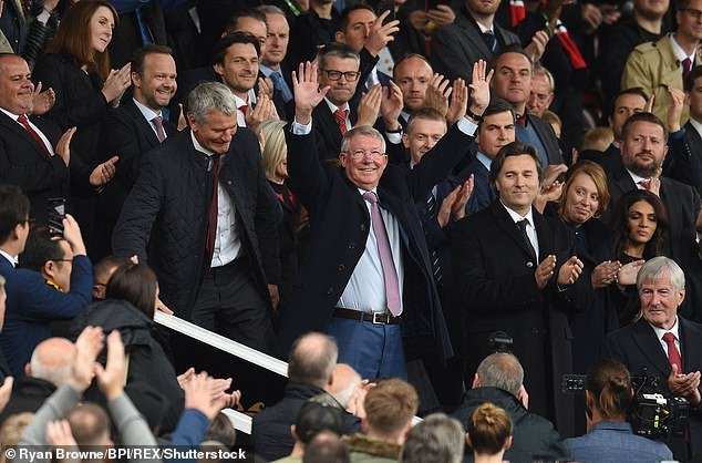 sir alex ferguson day lui bao benh tran day suc song co vu mu (3)