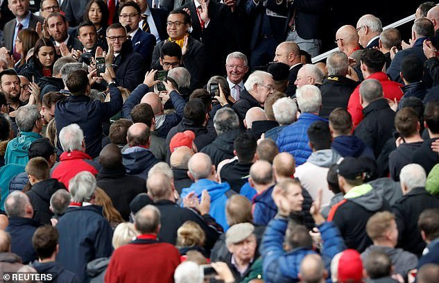 sir alex ferguson day lui bao benh tran day suc song co vu mu (4) 3