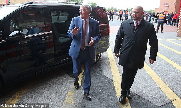 sir alex ferguson day lui bao benh tran day suc song co vu mu (6) 5