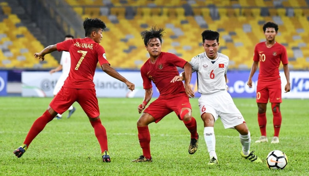 roi cua tu u16 viet nam khong duoc tu quyet phai co vu an do