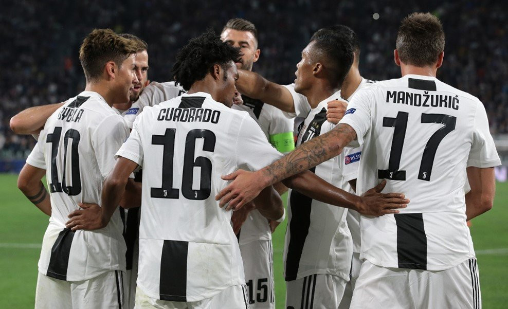 juventus khong can ronaldo van thang lon chiem ngoi dau cua mu (6)