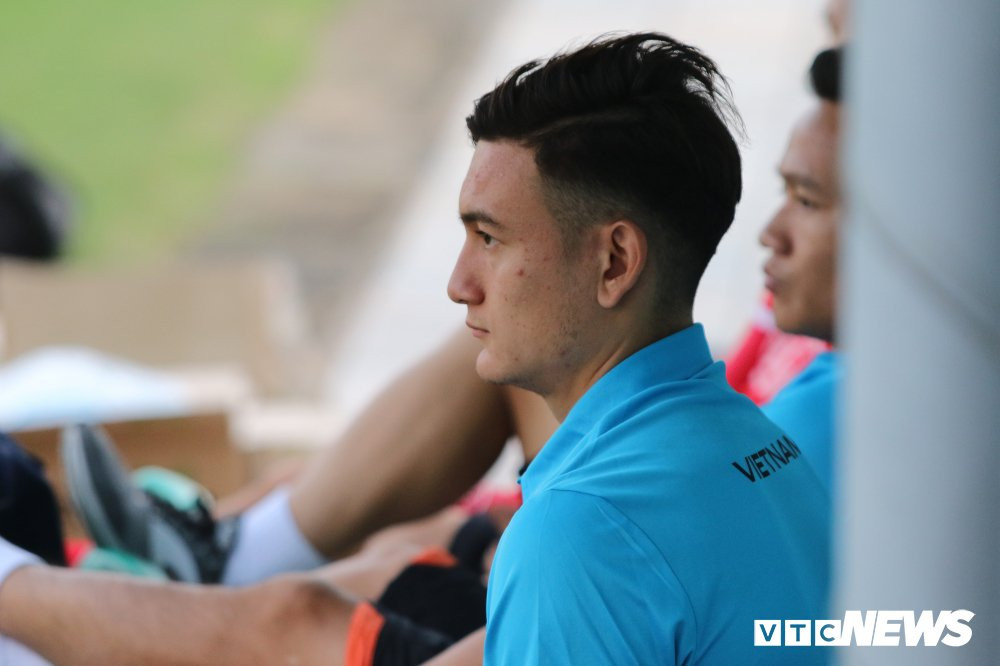 Tro ly Lee phu dao rieng Xuan Truong Minh Vuong nhan qua bat ngo (1) 18