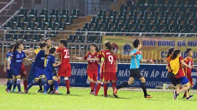 ky luat cau thu nu can co tinh ran de