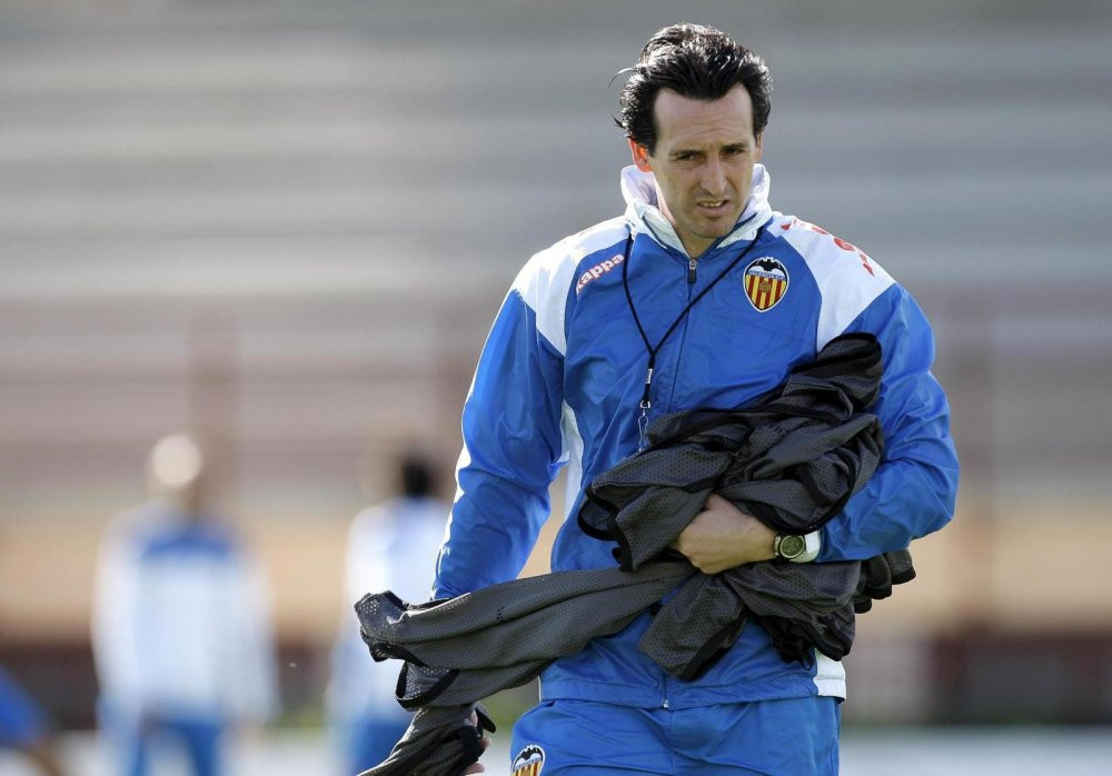 unai emery nguoi keo arsenal tu ao mong ve con duong chien thang (2)