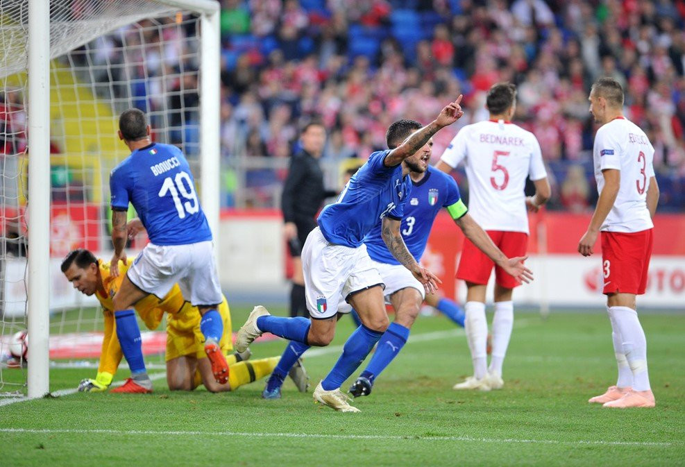 Italia ghi ban ket lieu phu bu gio tien lewandowski xuong hang (4) 5