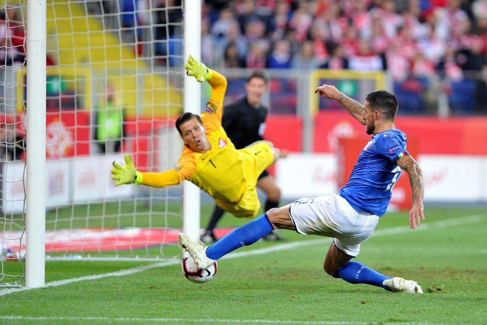 Italia ghi ban ket lieu phu bu gio tien lewandowski xuong hang (6) 7