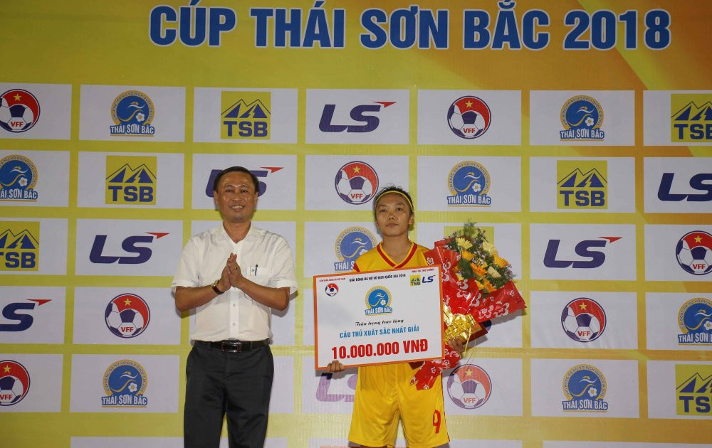 phong phu ha nam lan dau vo dich (8)