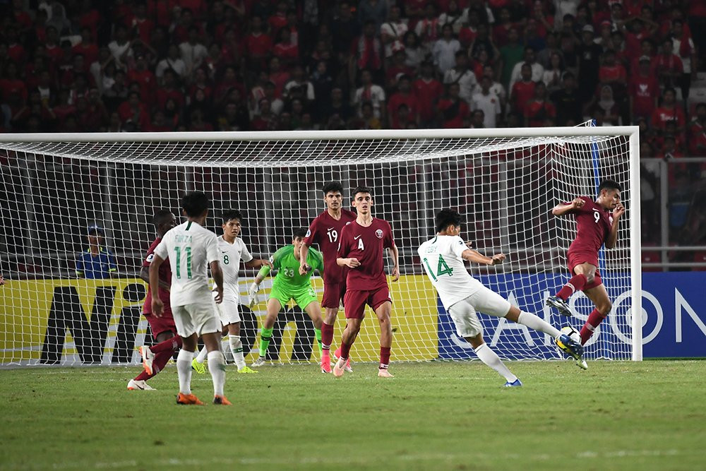 U19 Indonesia no luc dang kham phuc suyt loi nguoc dong ky dieu (25) 3