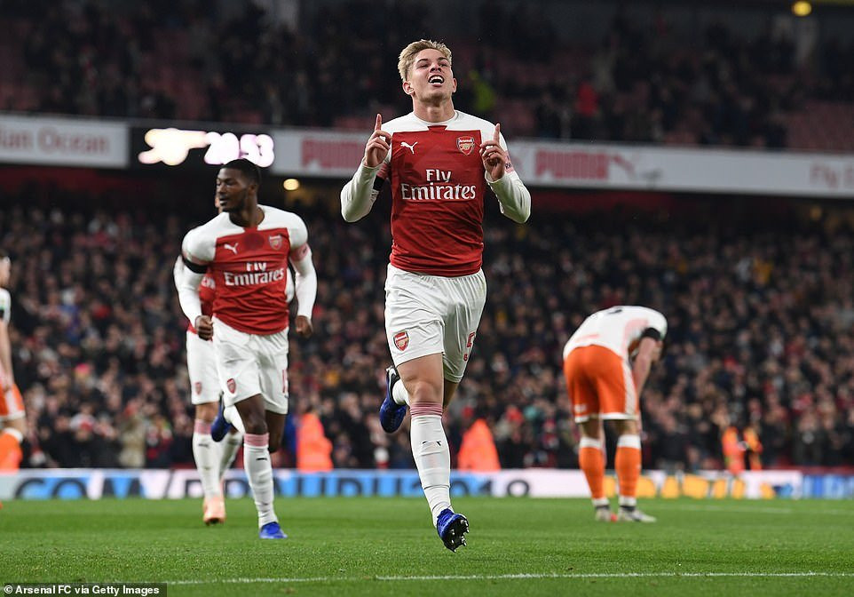 cup lien doan arsenal thang hu via chelsea ha doi bong cua lampard (1) 3