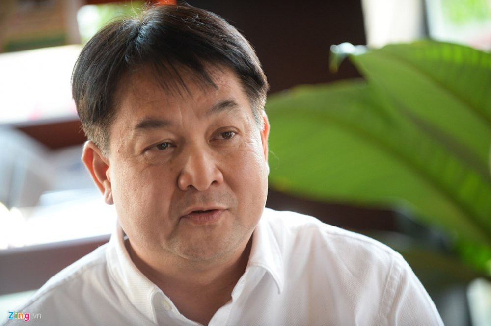 doi thu cua tuyen viet nam chi co 5 cau thu chuyen nghiep