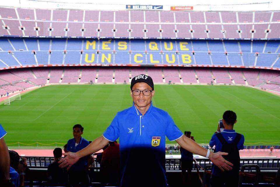 doi thu cua tuyen viet nam chi co 5 cau thu chuyen nghiep 4