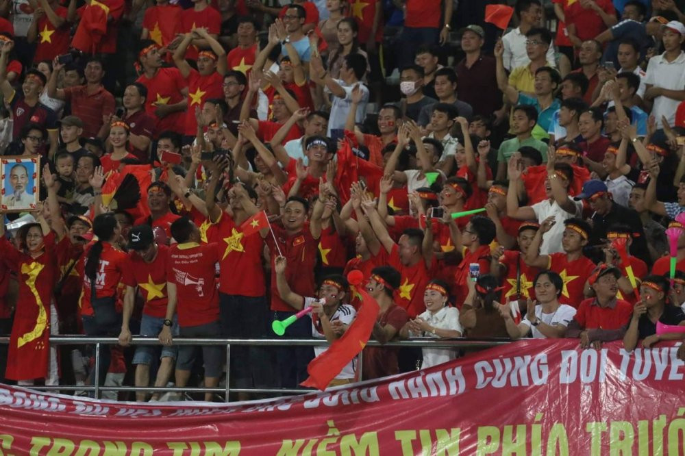 sasikumar nho ve tiger cup 1998 sau 20 nam cdv viet nam chua quen no cu (2)