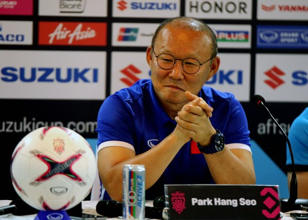 nghi thay park giau bai hlv myanmar tuyen bo doc toan luc danh bai tuyen viet nam