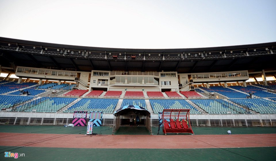 hang rao thep gai san sang bao ve hon 2 ngan cdv viet nam tren san myanmar (10) 9