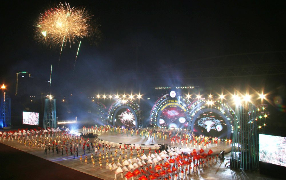 Thu tuong Pho thu tuong du khai mac dai hoi tdtt toan quoc (1) 9