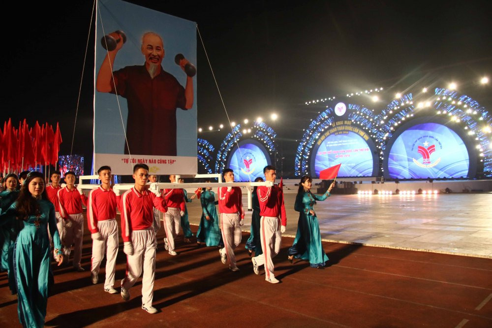 Thu tuong Pho thu tuong du khai mac dai hoi tdtt toan quoc (4) 7