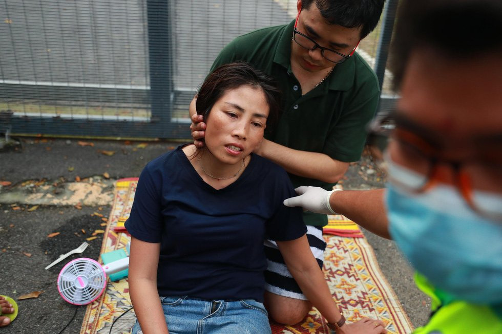 mua ve chung ket aff cup chen lan xo day hon loan ngat xiu (15) 5