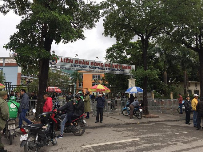 bo tu lenh thu do vao cuoc