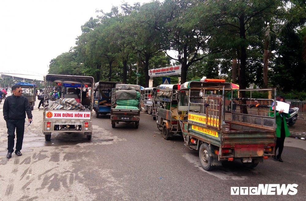 dam dong vay cong vff cong an dung hang rao noi bat xuat ngoai bat nhap (3) 3