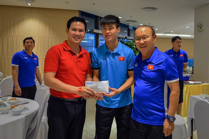 nhan chi trich tu doanh nghiep vff dap tra manh me