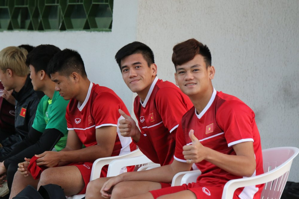 tuyen viet nam thu gian trong ngay sinh nhat thay park (5)