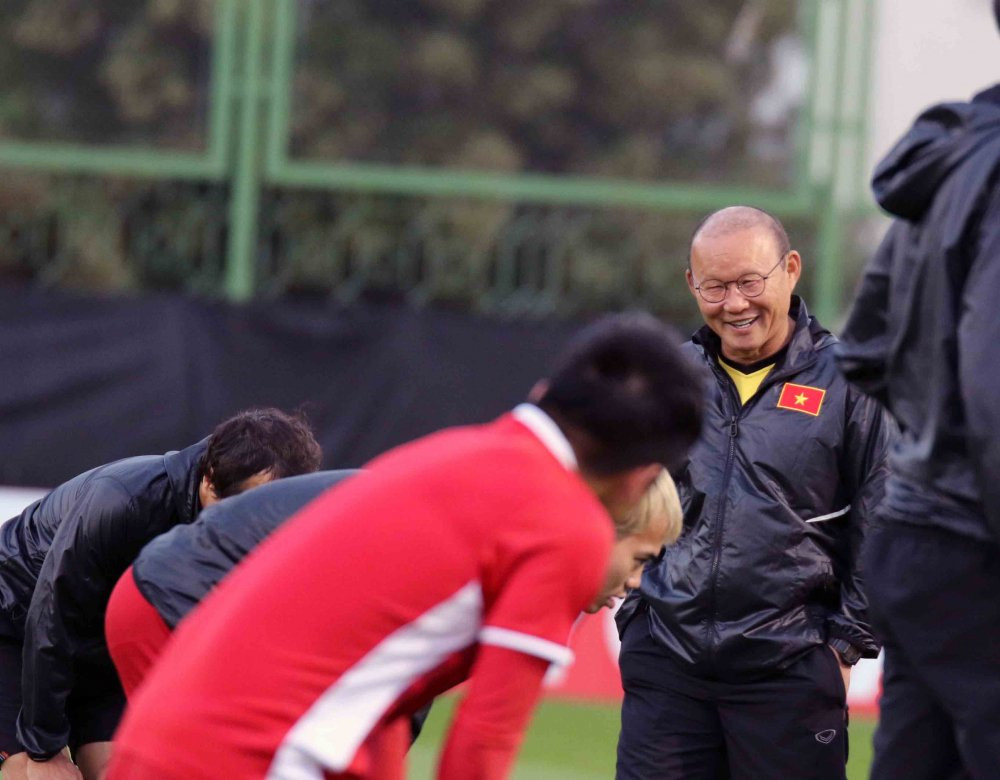 tuyen viet nam thu gian trong ngay sinh nhat thay park (8)