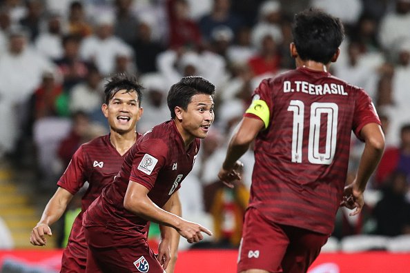truc tiep uae vs thai lan