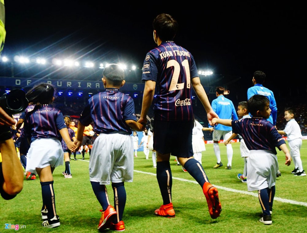 Xuan Truong Buriram Zing (12) 10