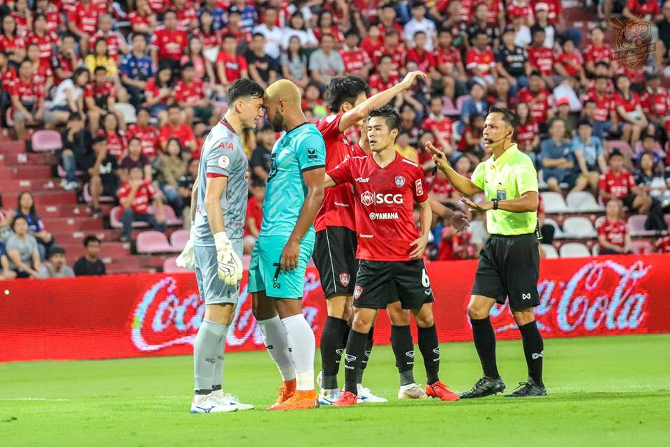 Dang Van Lam Muangthong (7) 3