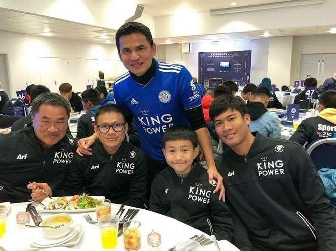 kiatisak tap trung kinh doanh tuyen thai lan muon moi cung khong duoc