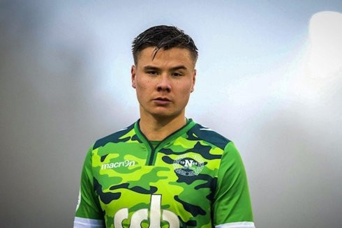 alexander dang lien tuc toa sang 4