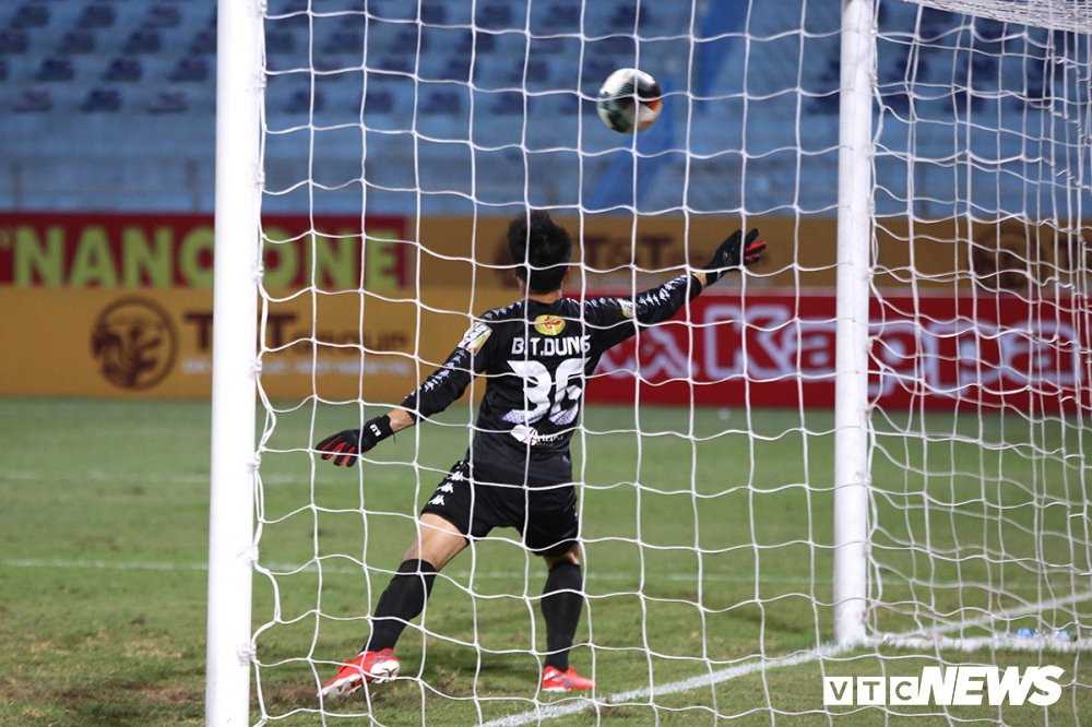 bui tien dung ha duc chinh (16) 16