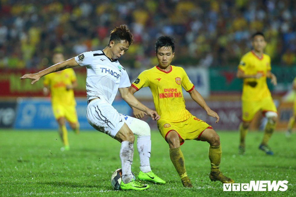 van toan nam dinh hagl v-league (20) 19