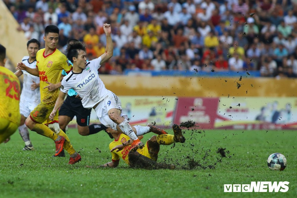 van toan nam dinh hagl v-league (3) 3