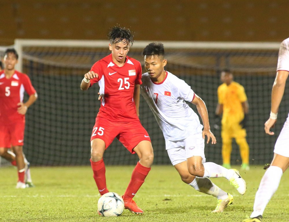 U18 Viet Nam vs Singapore (5) 7