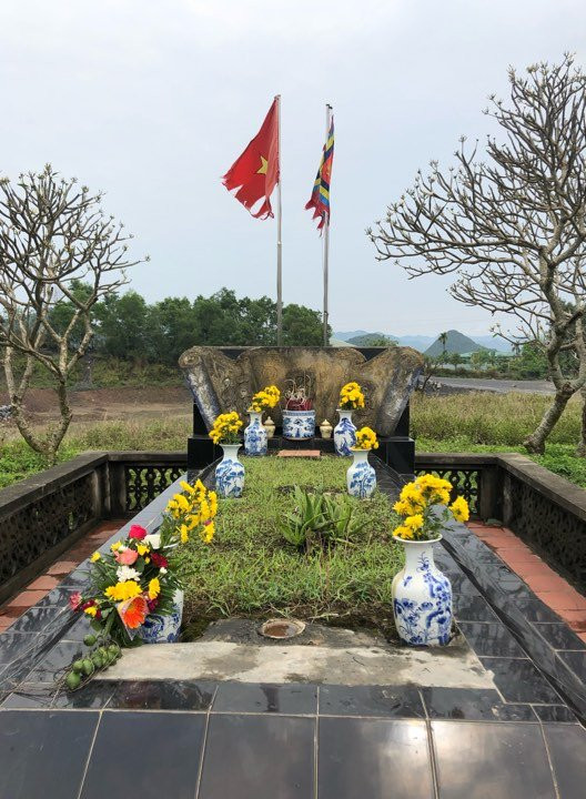 Nguyen-Binh-Khiem (17) 6