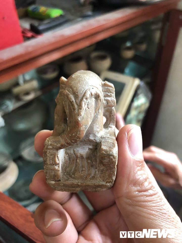 Nguyen-binh-khiem (10) 4