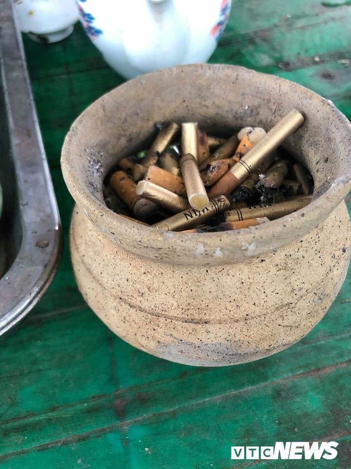 Nguyen-binh-khiem (9) 5