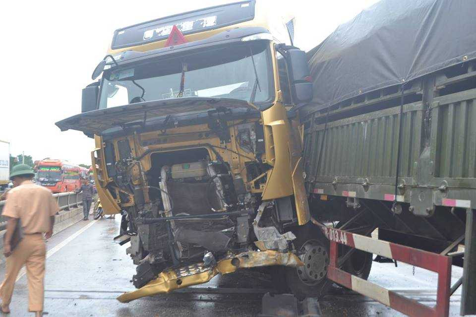 14348875_1087045808075563_374348022_n