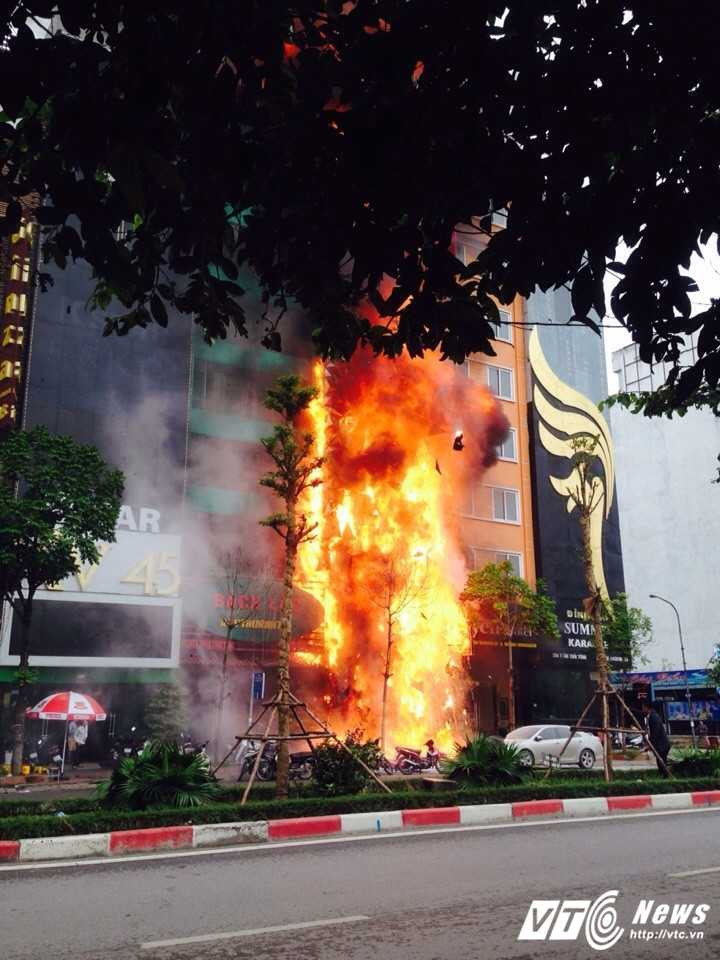 14997062_679217002256397_