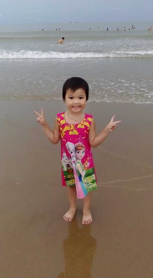 van-chua-tim-thay-chau-be-4-tuoi-bi-bat-coc-tai-long-bien-11-163336