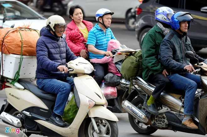 Nguoi dan tro lai Ha Noi, nhieu tuyen duong un tac hinh anh 3