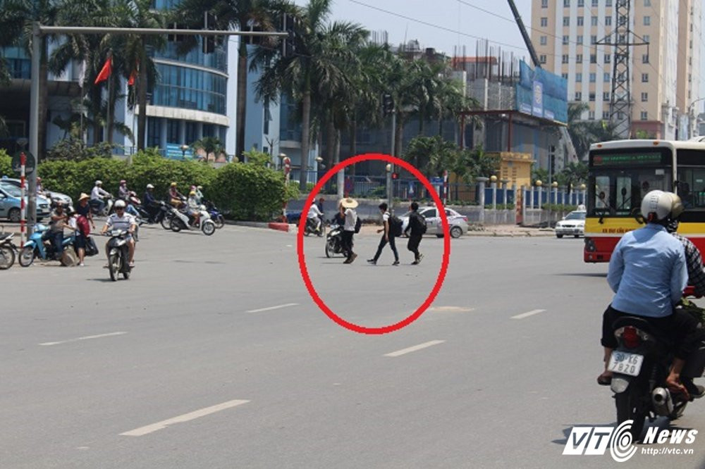 Hinh anh Che ham di bo nghin ty mat nhu dieu hoa, dan Thu do vo tu 'cat mat tu than' 33